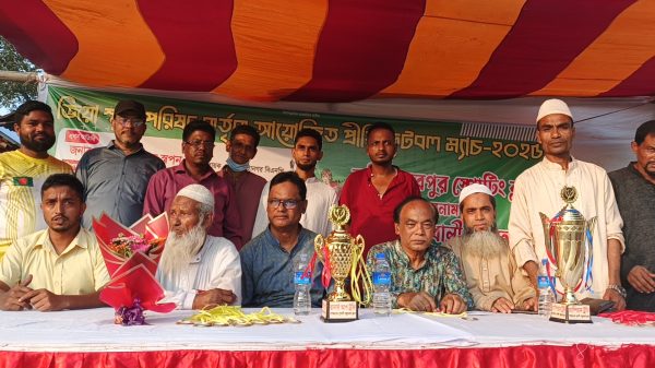 জিয়া স্মৃতি পরিষদ কর্তৃক আয়োজিত প্রীতি ফুটবল ম্যাচ-২০২৫ আমবাগানস্থ পূবালী মাঠে অনুষ্ঠিত হয় 