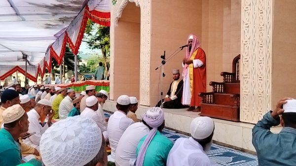 যথাযোগ্য মর্যাদায় বান্দরবানে পবিত্র ঈদুল আযহার ঈদ জামাত অনুষ্ঠিত