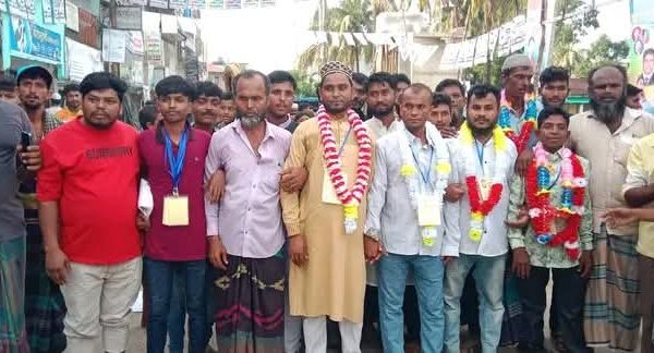 লামা উপজেলা রিক্সা চালক সমবায় সমিতি লিঃ এর ত্রি-বার্ষিক নির্বাচন উৎসবমুখর পরিবেশে অনুষ্ঠিত